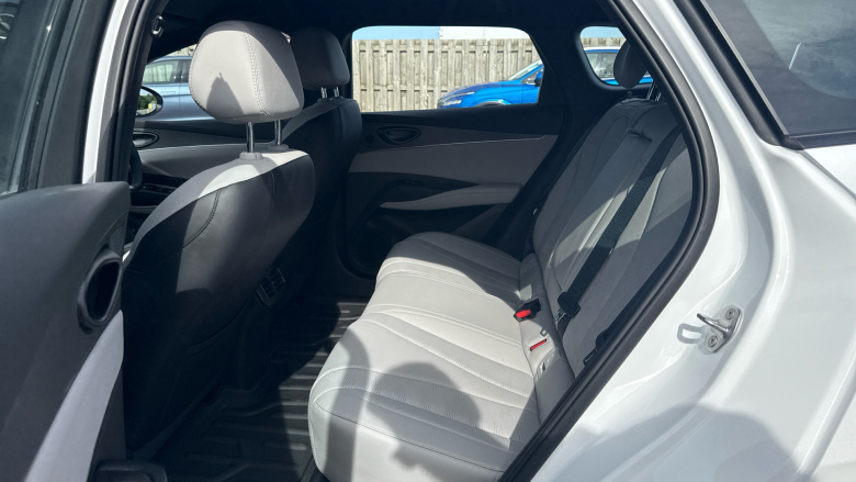 BYD Seal 6 1.5 DM-i Boost 5dr e-CVT Estate